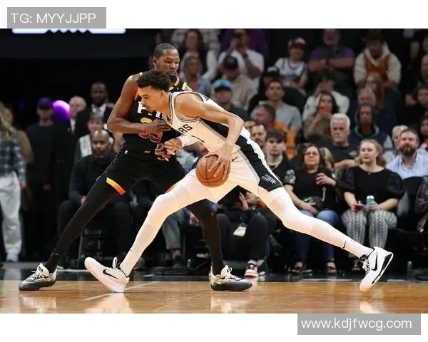 数据揭示：火箭本赛季表现起伏不定