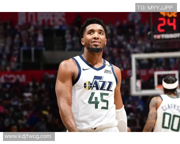 米切尔回应批评：我只专注于比赛